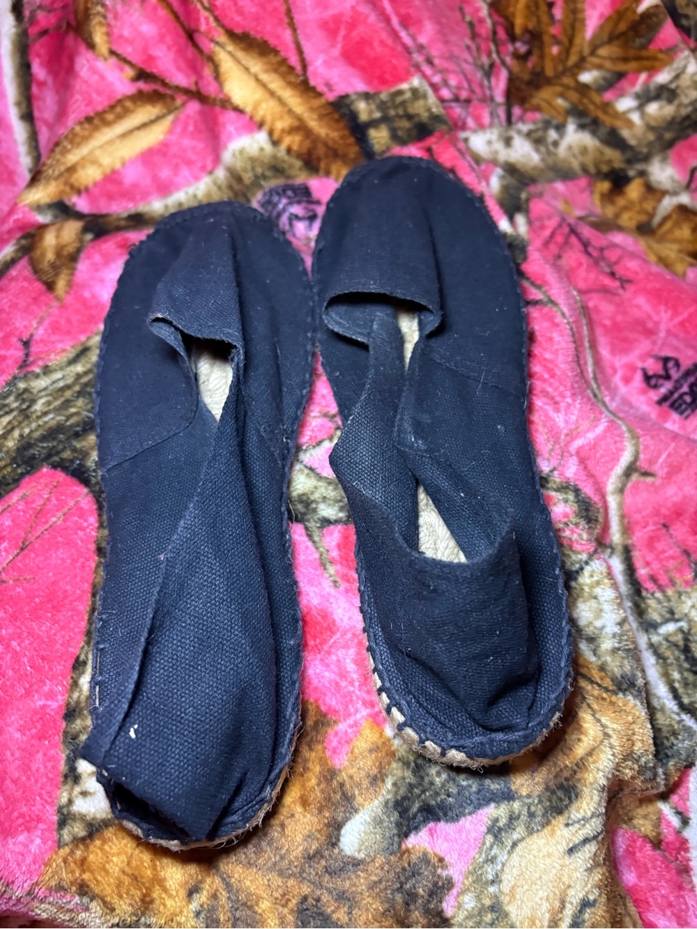 Black Women's Canvas Slip-On Espadrilles